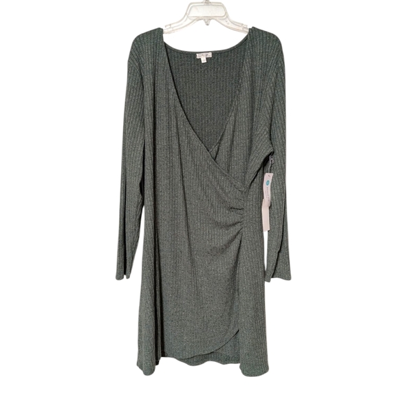 Nine Britton Green Ruched Ribbed Knit Wrap Dress V-Neckline Long Sleeve Size 1X - Picture 1 of 7